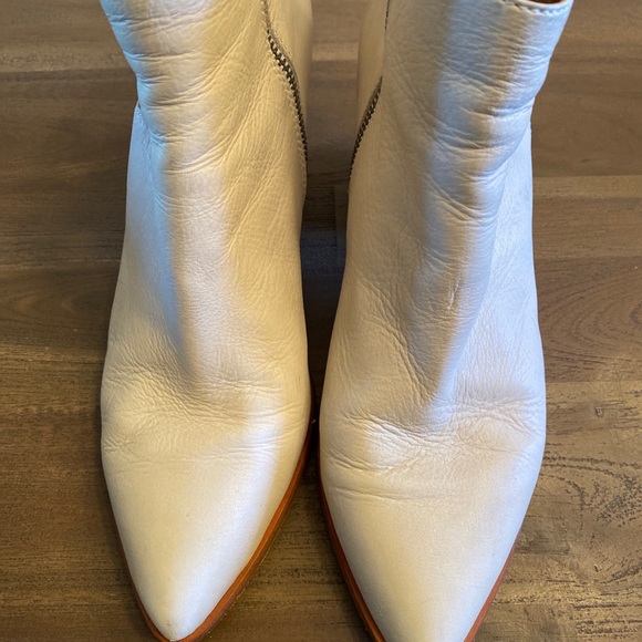 Frye Womens Reed Strappy Ankle Boots Ivory Cuban Heel Zip Up Pointed Toe 10 M - Picture 6 of 10